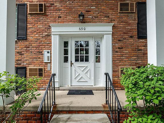 2nd image of 650 Ann St APT 104