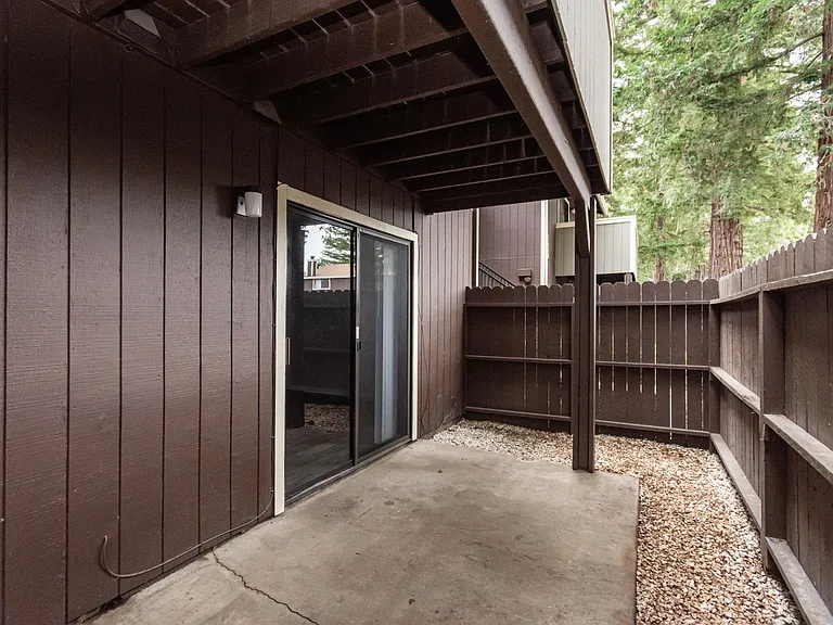 Fulton Woods — Photo 36
