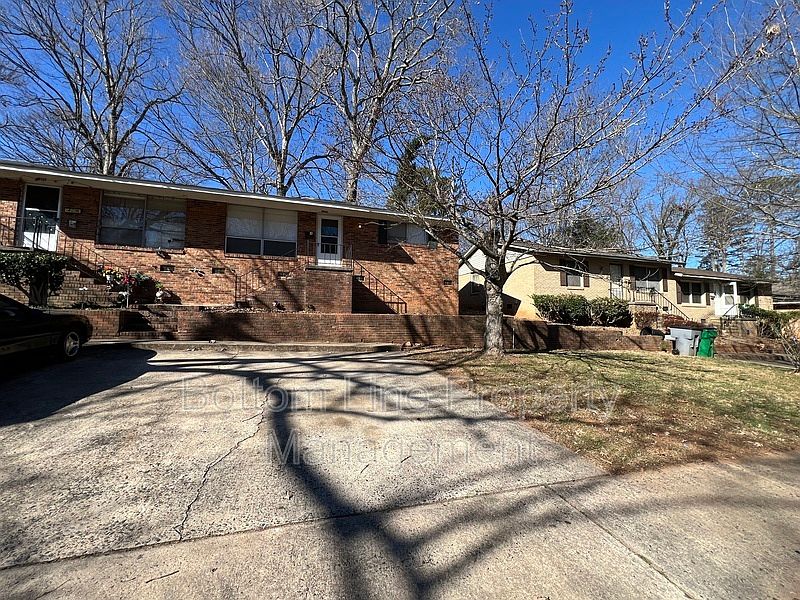 1st image of 4900 Highlake Dr
