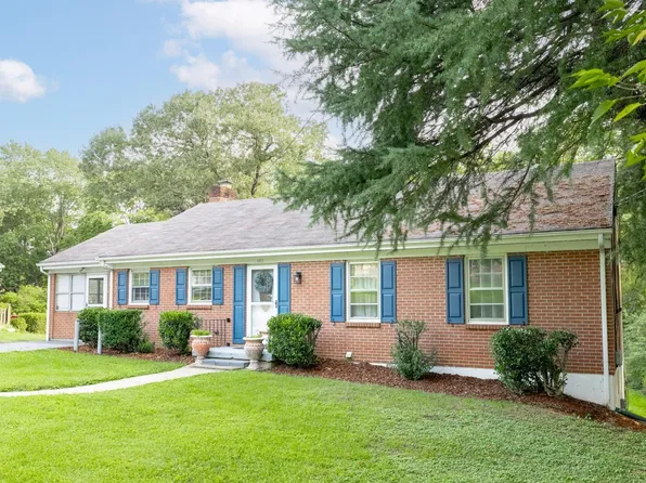 1217 Fenwick Dr, Lynchburg, VA 24502