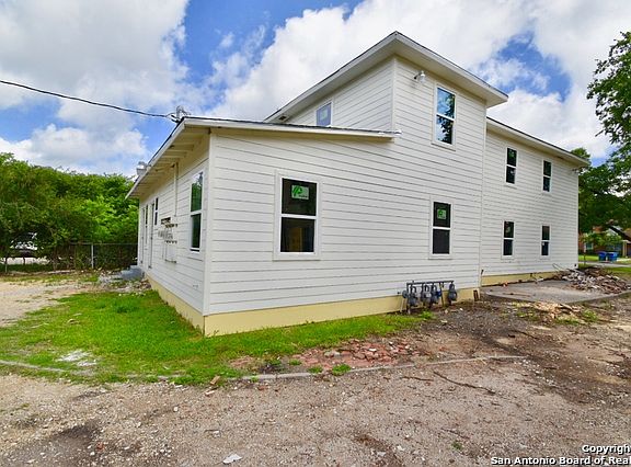 4th image of 1506 W Woodlawn Ave