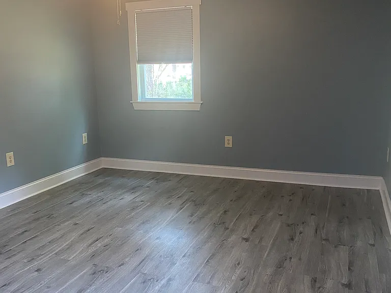 4736 Walden Pond Dr — Photo 6