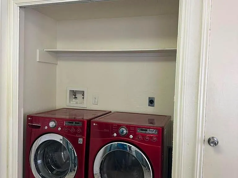 8623 Beechcrest St — Photo 39
