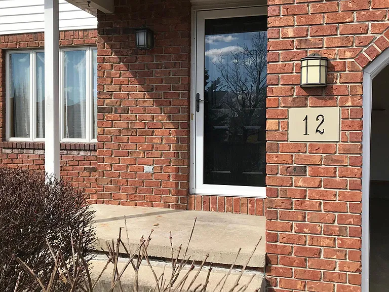 12 Conner Dr — Photo 2