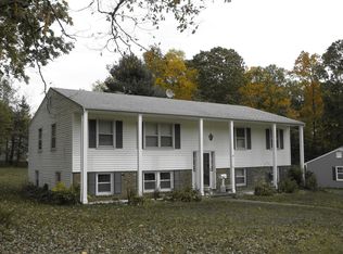 24 Concord Ln, Wallingford, CT 06492