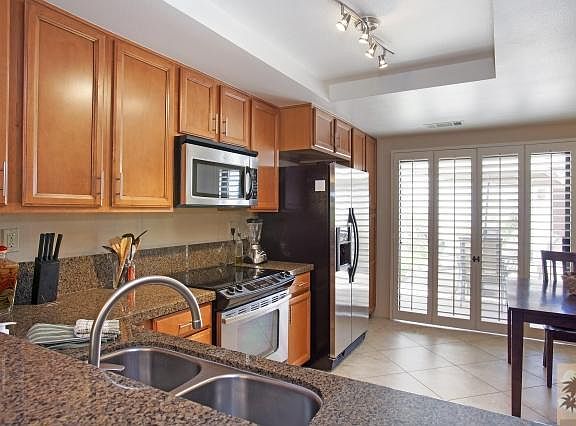 5th image of 76229 Poppy Ln E