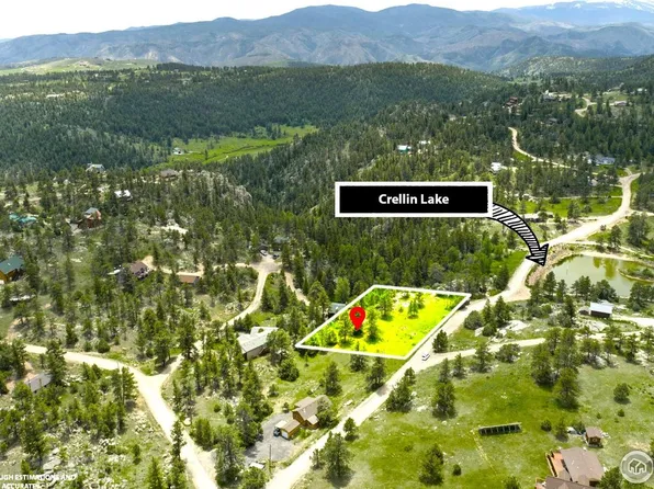 4092 Green Mountain Dr, Livermore, CO 80536