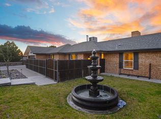 413 Hollydale Dr, El Paso, TX 79912
