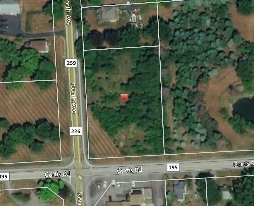 2nd image of 480 Curtis Rd