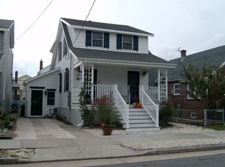 28 N Buffalo Ave, Ventnor, NJ 08406