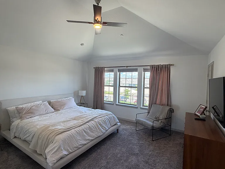 6073 Roper Rd — Photo 7