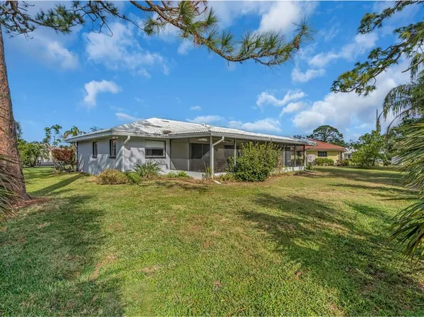 2544 Carlisle Pl, Sarasota, FL 34231