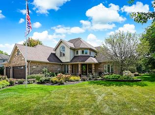 12165 W Castle Dr, Mokena, IL 60448