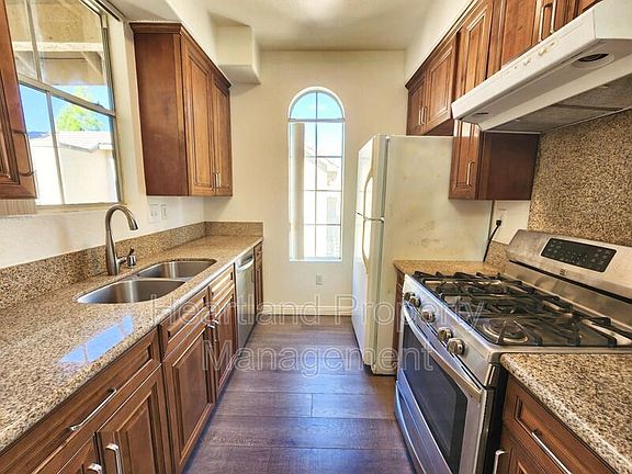 5th image of 8694 New Salem St Unit 208