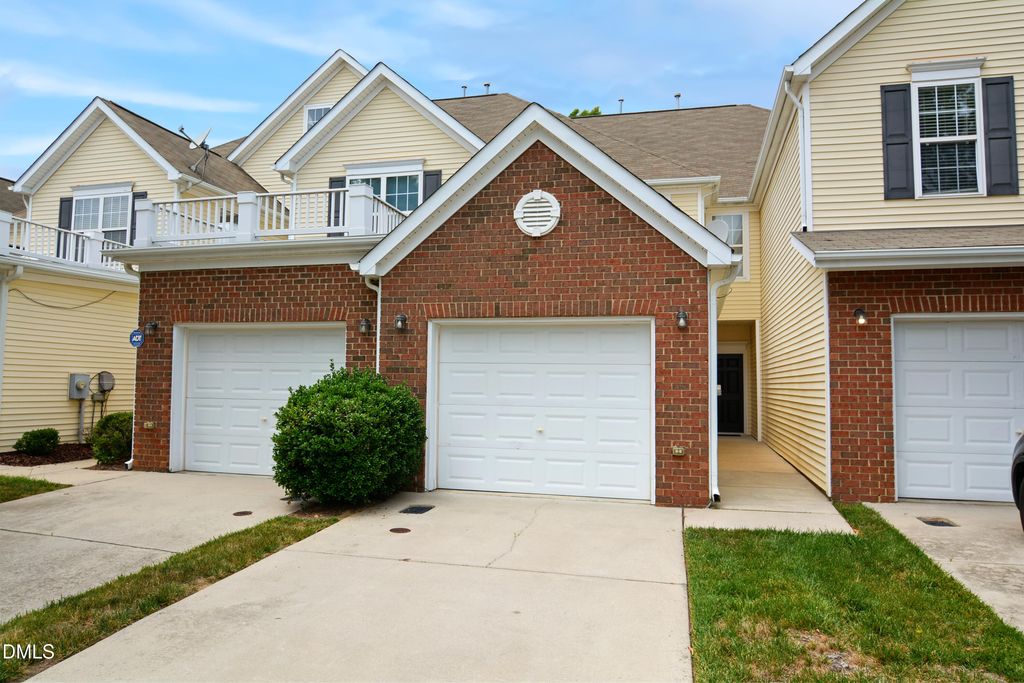 2623 Forest Shadows Ln, Raleigh, NC 27614 townhouse
