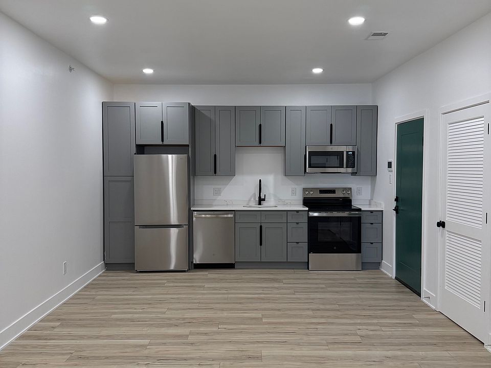 Kitchen and Entrance