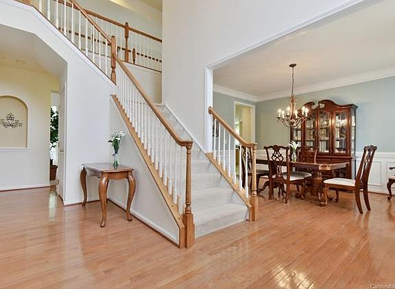 2nd image of 2652 Ivey Wood Ln