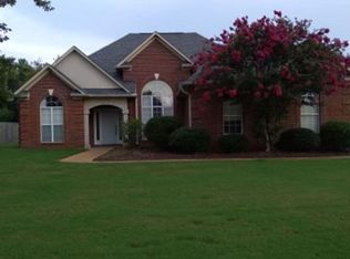 6123 Lauren Cir, Tupelo, MS 38801