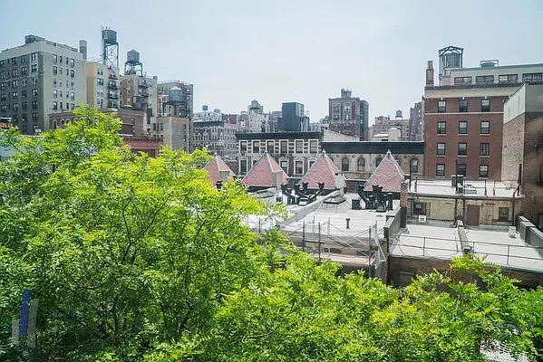 Sold by Mont Sky Real Estate | media 28