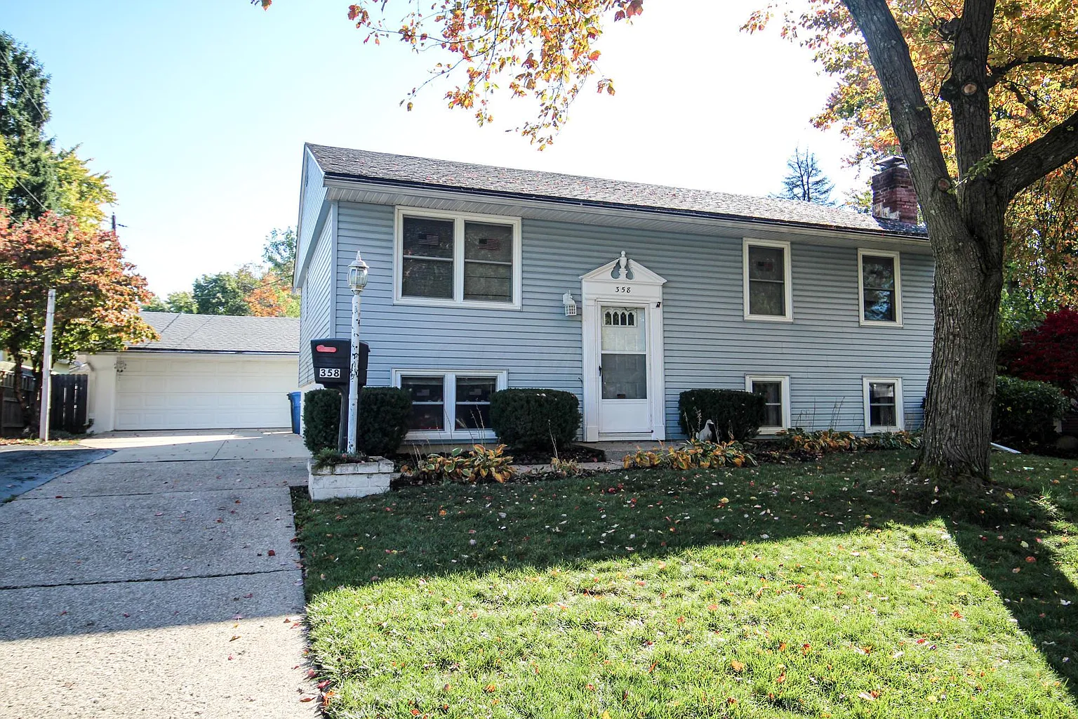 358 Haymarket Pl photo 1