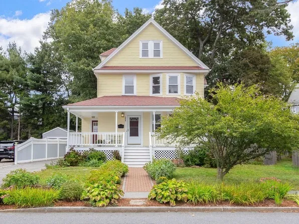 584 Hunnewell St, Needham, MA 02494