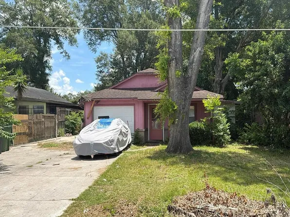 831 NW 57th Ct, Ocala, FL 34482