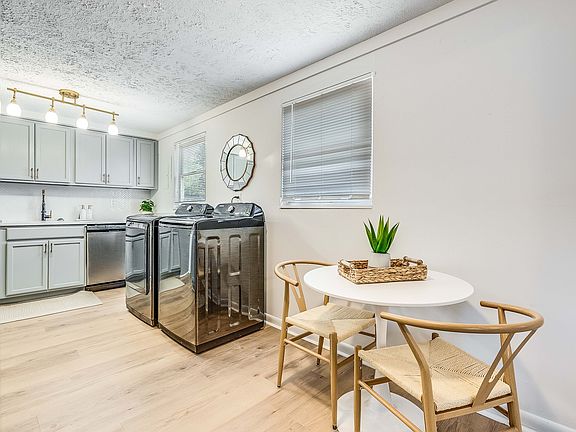 2nd image of 2203 Delesseps Ave #A