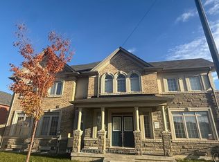 327 Remembrance Rd, Brampton, ON L7A4X7