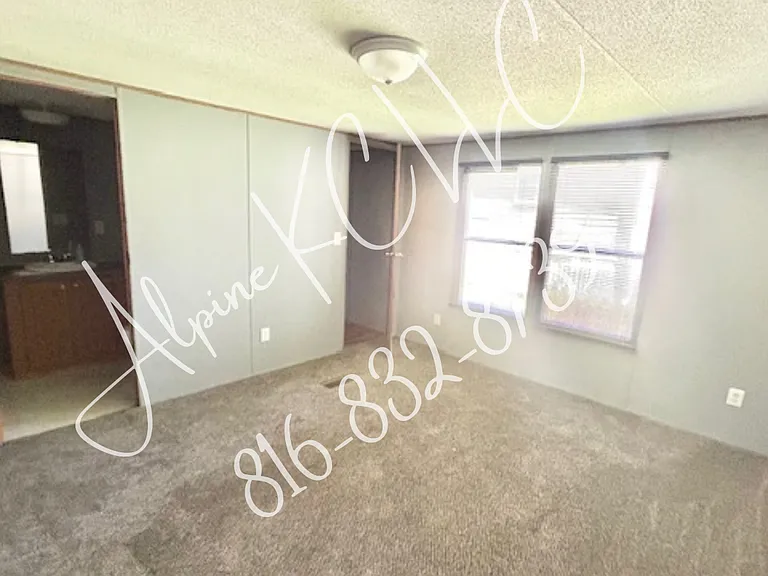 147 Countryside Ln — Photo 3