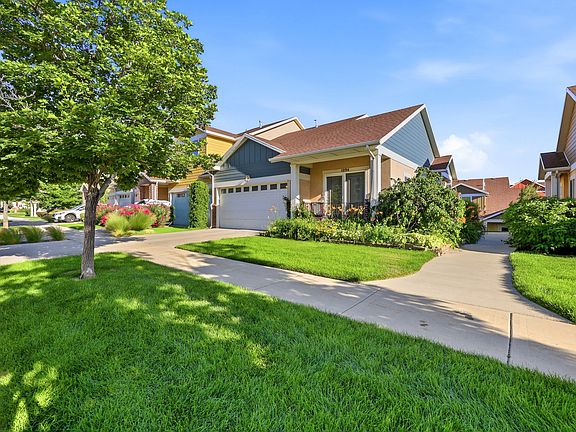 4th image of 1094 Quarry View Way