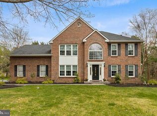 392 Cobbler Ct, Yardley, PA 19067