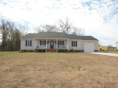 132 W Liberty Farms Dr, Manquin, VA, 23106