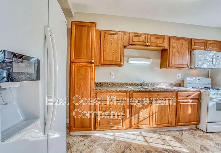 6149 Dunroming Rd — Photo 10