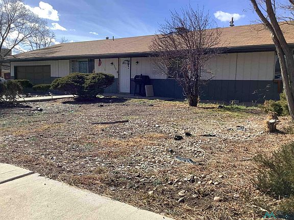2nd image of 1508 S Cliff Dr