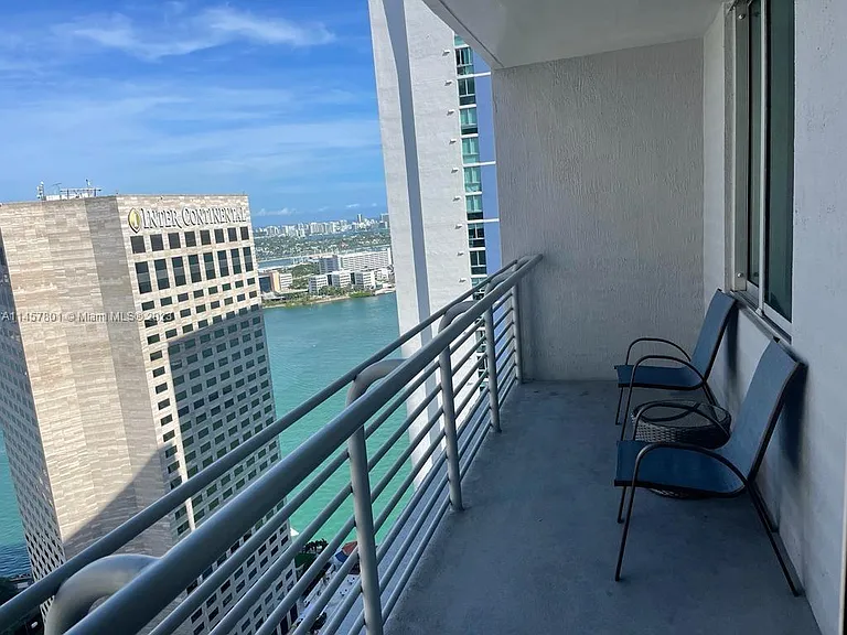 325 Biscayne Blvd #3716 — Photo 18