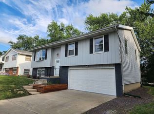 1717 Taft Dr, Normal, IL 61761