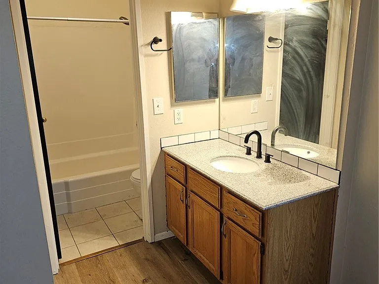 5136 Golden Ln #D — Photo 17