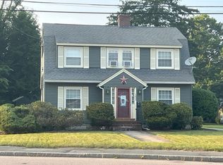 1033 Pleasant St, Brockton, MA 02301