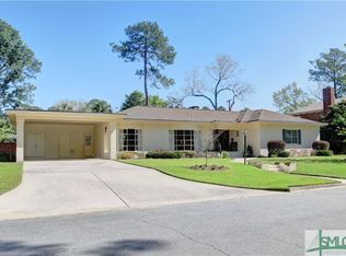 1216 Sweetbriar Cir, Savannah, GA 31406