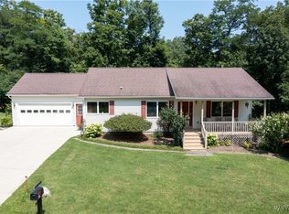 55 Summit Ave, Warsaw, NY 14569