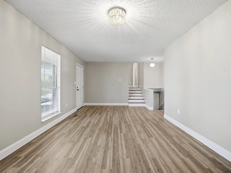 3683 Halifax Cir — Photo 12
