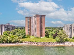 5250 Lakeshore Rd #708, Burlington, ON L7L5L2