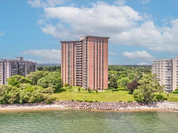 5250 Lakeshore Rd #708, Burlington, ON L7L 5L2