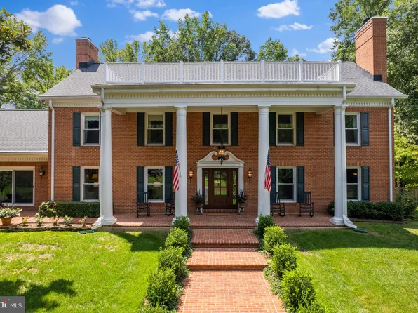 3890 Greenmeadow Ln, Davidsonville, MD 21035