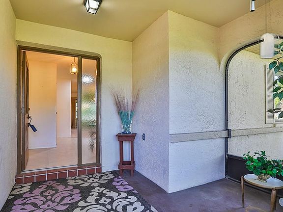 5th image of 2517 Langtree Ct