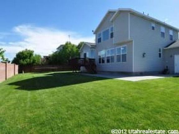 3rd image of 8723 S Mountain Vista Dr