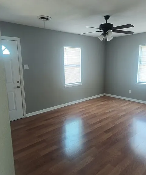 4437 Bowie St — Photo 3