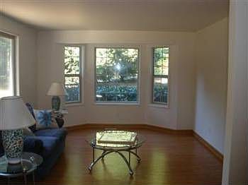 4th image of 17933 164th Ave NE