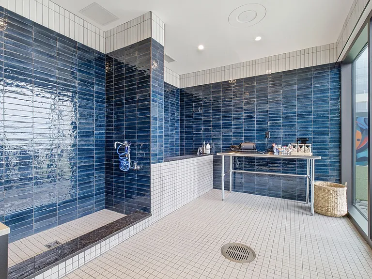 930 Commerce St #1608 — Photo 24