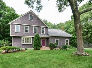 18 King Arthur Way, Mansfield, MA 02048